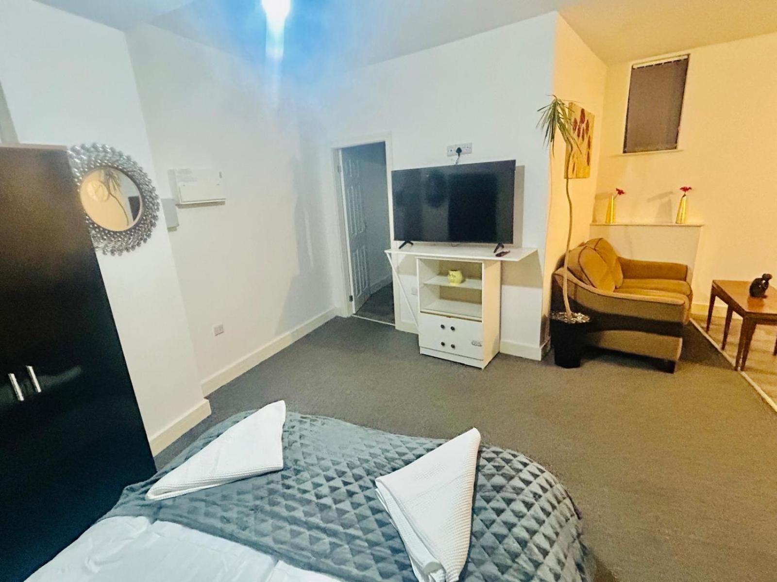 Studio Flat In Doncaster Eksteriør billede